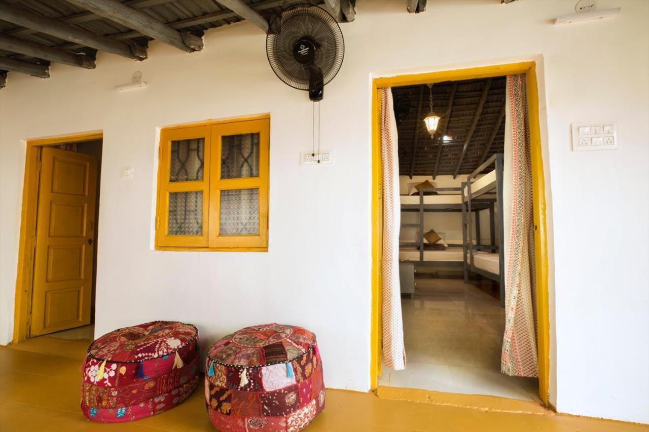Craft Hostels Anjuna Ngoại thất bức ảnh